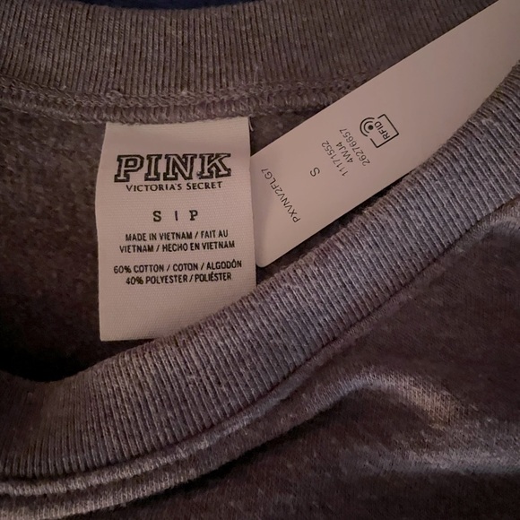 Victoria Secret PINK Sweatshirt - Picture 3 of 3